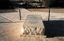 _conspiracyworld_com_web_Articles_Article_Images_baruch_kappel_goldstein_grave.jpg