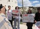 _donteverstop_com_files_apn_upl_images_TN_Hebron_Demonstration_against_new_Settlement_4-07.jpg