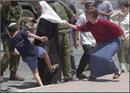 _inminds_co_uk_img_hebron.settler.violence.against.arabs.jpg